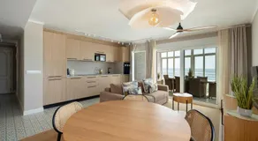 NEW SEAVIEW & SKY APARTMENT Playa De Oro 13rd floor con Parking - Image 3