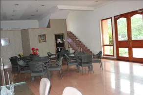 Hotel 678 Cawang powered by Cocotel - Image 5