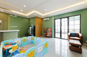 RedDoorz Plus Ciapus Bogor - Image 4