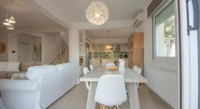 Villa Elena - Image 2