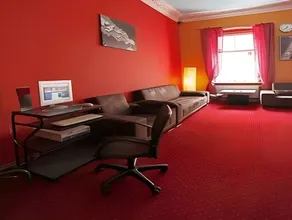 Babel Hostel - Image 5