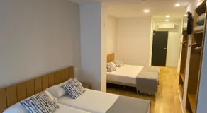 Nanit Valencia Hostel - Image 3