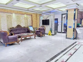 Blue Diamond Audio-Visual Hotel (Jinchengjiang Baima Pedestrian Street Branch) - Image 4