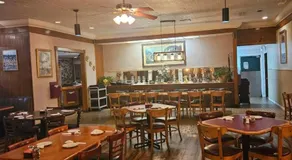 Executive Inn & Suites - Image 2