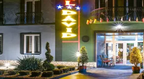 Hotel David with Free Parking - Image 4