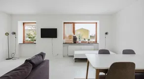 Expat Stay Stylish Long Term Flat - Image 4