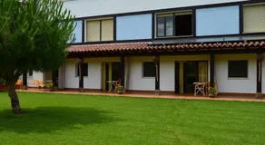 Apartamentos La Peinada - Image 5