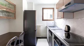 Spacious 3BR - Sleeps 10 - Trocadero - Image 3