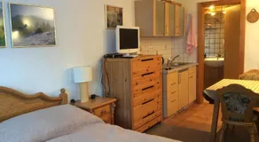 Double room with a kitchenette and private bathroom in a beautiful surrounding - Image 2