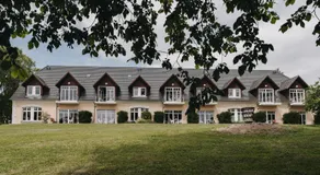THERESET Schloss Groß Plasten - Image 5