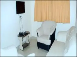 Coronet Luxurious Apartment - Image 5