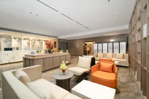 ECHIC  Hotel (Shenzhen Luohu Port Railway Station Branch) - Image 3