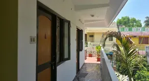 Silver Moon Guest House - Image 2