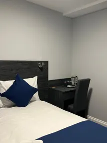 Blue Sapphire Hotel - Image 1