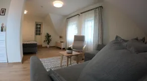 Mono House - Image 2