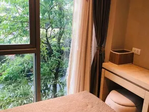 Silom City Center Luxury Apartment - Image 5