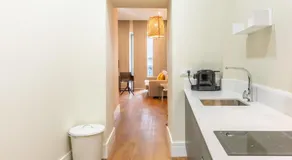 Kayser Premium Suites - Image 4