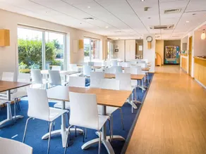 Travelodge Great Yarmouth - Image 2