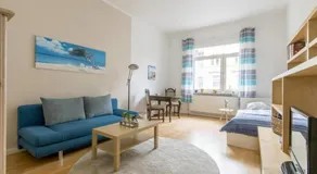 Private Room - Image 2