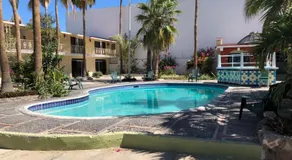 Hotel Calafia - Image 3
