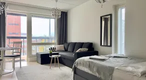 Peaceful Central Apartment Helsinki - Image 2