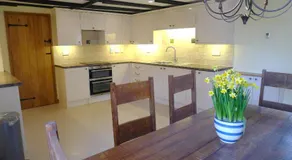 Tuell Farm Cottages - Image 3