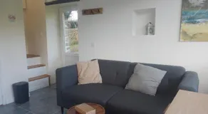 Gite 2 personnes en pleine nature avec jacuzzi privé et étang de pêche en Normandie - Image 2