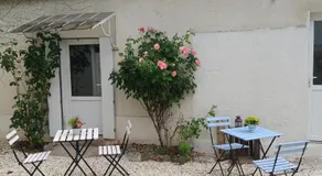 La Casa d'Atras - Image 4