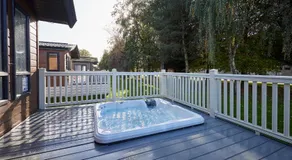 Barakah Lodge with Hot Tub - Image 4