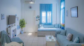 Shades of Blue Seaview House - Image 2