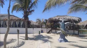Bora Bora Bungalows - Image 5