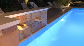 Venetis Luxury Apartments - Image 3