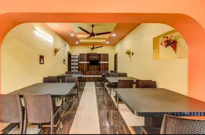 HOTEL D2 HOLIDAYINN - Image 2