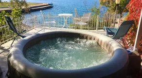 Beach House - 2m from beach - Image 5