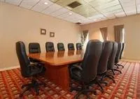 Pocono Plaza Inn - Image 3