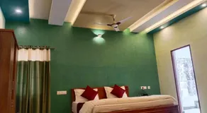 Red Stone Resort - Image 2