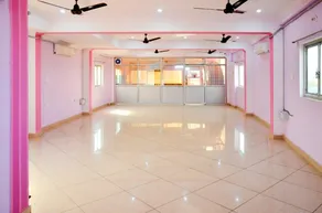 Hotel Parag Inn - Image 3