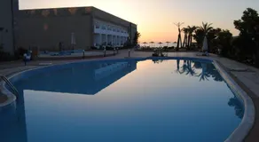 Cecelia resort - Image 5