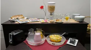 Hotel Radio - Image 4