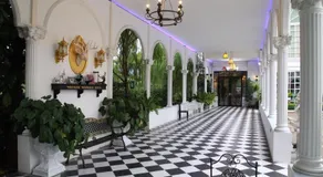 Westgate Residence Hotel - Image 2