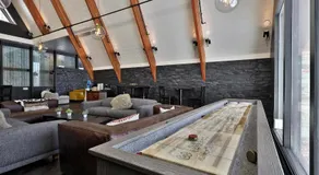 The Birch Ridge- Lace Room #3 - Queen Suite in Renovated Killington Lodge, Hot tubs, home - Image 5