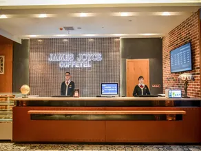 James Joyce Coffetel Luoyang Longmen High-speed Railway Station Baolong Plaza - Image 2