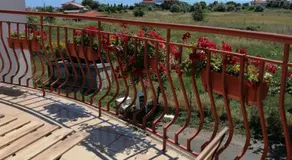 Ianakiev Guest House - Image 3