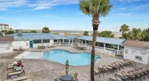 Beachfront Condo w Ocean Views and Pool - Image 5