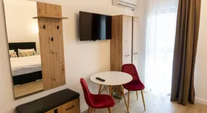 M Rooms - Image 2