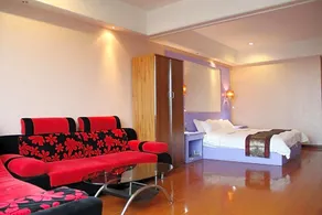 Chuanghui Business Hotel - Image 3