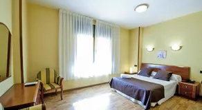 Hotel Ciutat de Tarrega - Image 2