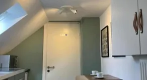 3-room apartment with free parking and terrace - Image 4