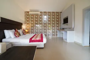 Rajmahal Resort Neemrana - Image 2
