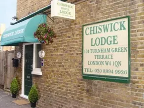 Chiswick Lodge Hotel - Image 4